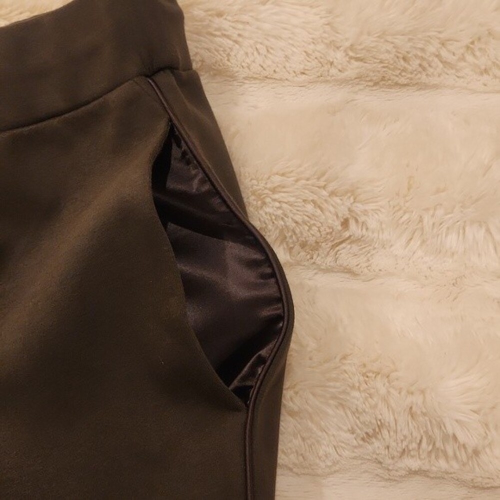 Ted Baker Vveria Relaxed Side Trim Jogger in khaki Ted size 1-US size 4 - Picture 15 of 16